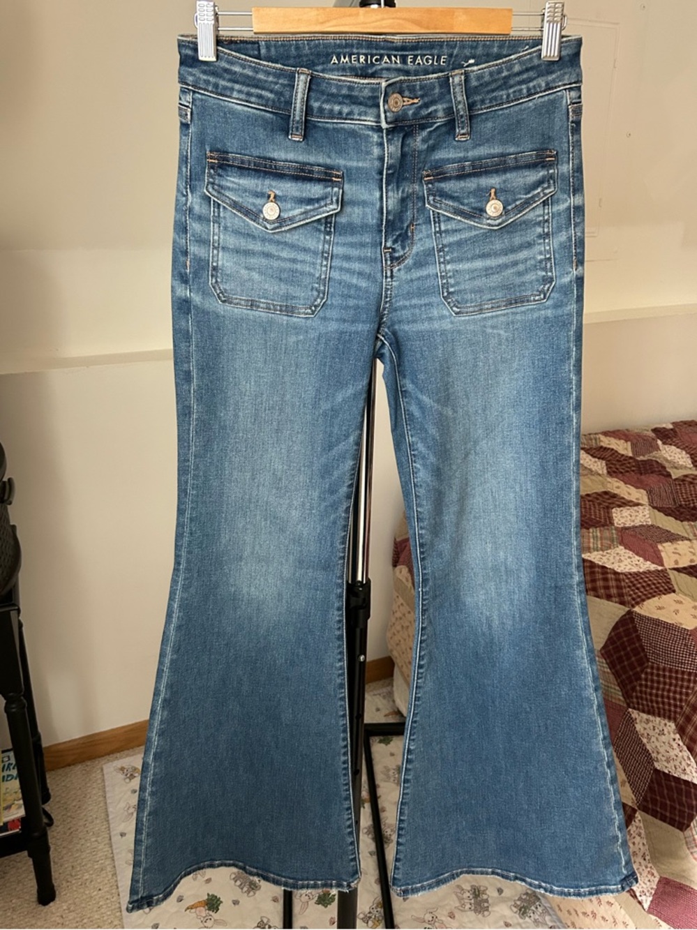 American Eagle Festival Flare Jeans 8
